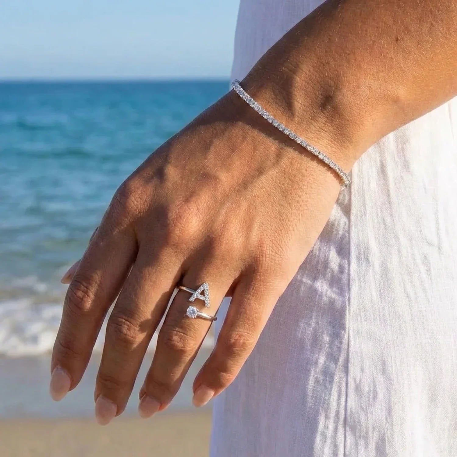 Anillo con Inicial Ajustable